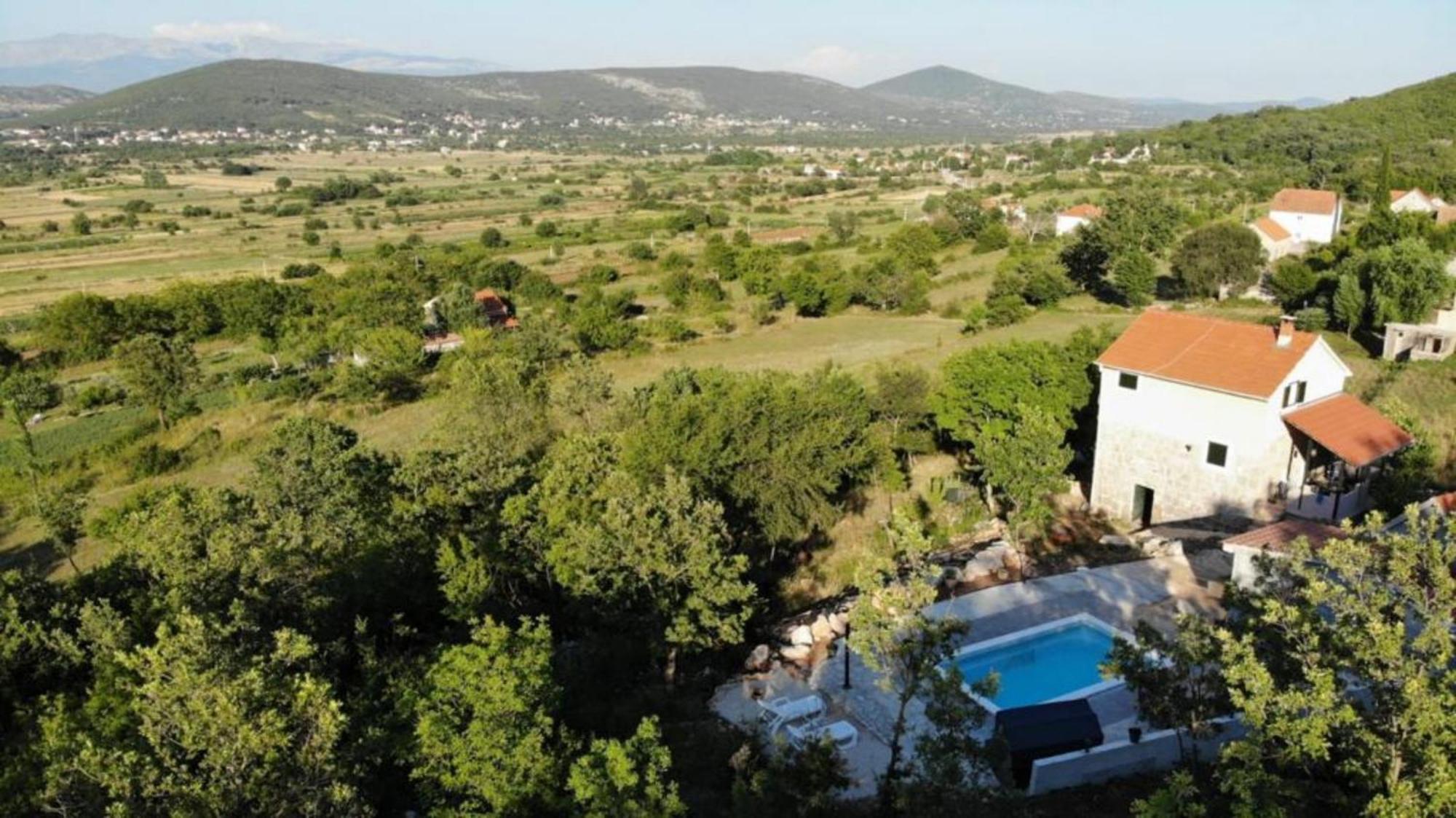 Holiday Home Jadric Osoje Exterior photo